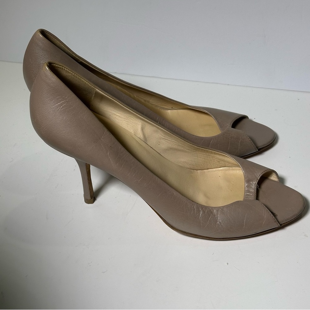 Prada Leather Pumps - Neutrals Pumps, Shoes - PRA907871 Size 10 - Picture 12 of 16